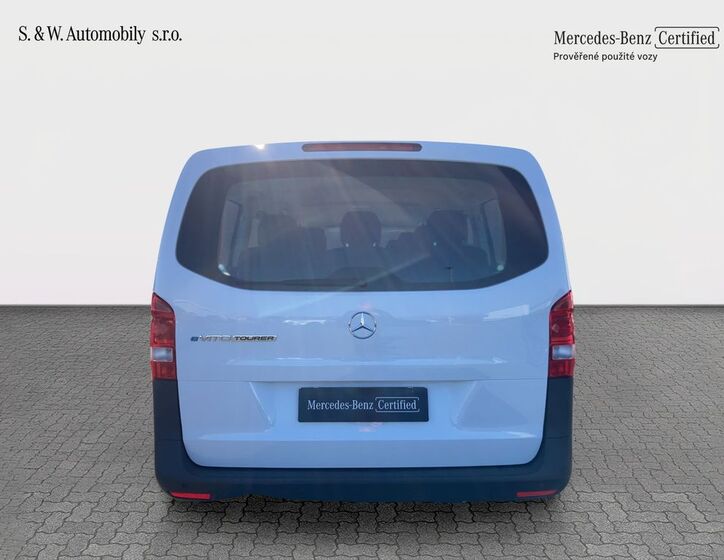 Mercedes-Benz Vito 9