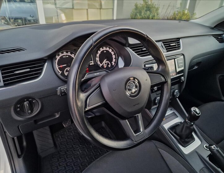Škoda Octavia Liftback 2,0 l 110 kw