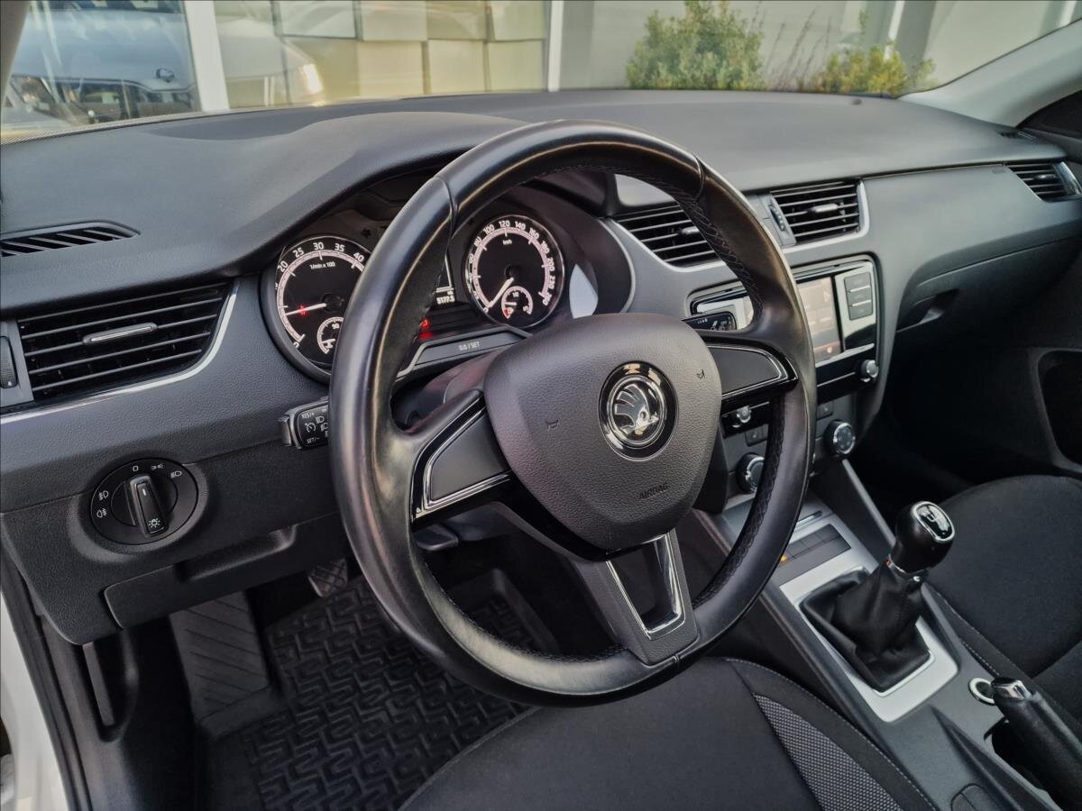 Škoda Octavia Liftback 2,0 l 110 kw