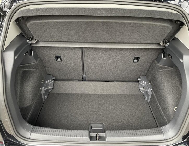 Volkswagen T-Cross SUV / Terénní 999,0 70 kw