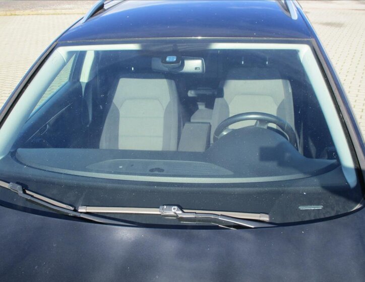 Volkswagen Passat 25