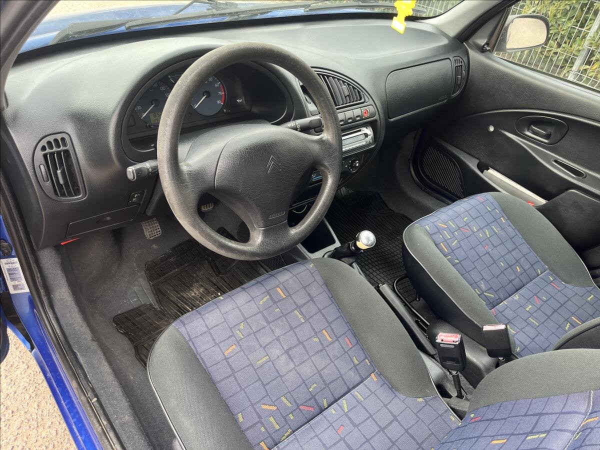Citroën Saxo Hatchback 1,1 l 40 kw
