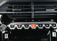 Peugeot 2008 23