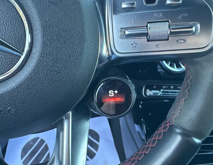 Mercedes-Benz CLA Kombi 2,0 l 310 kw