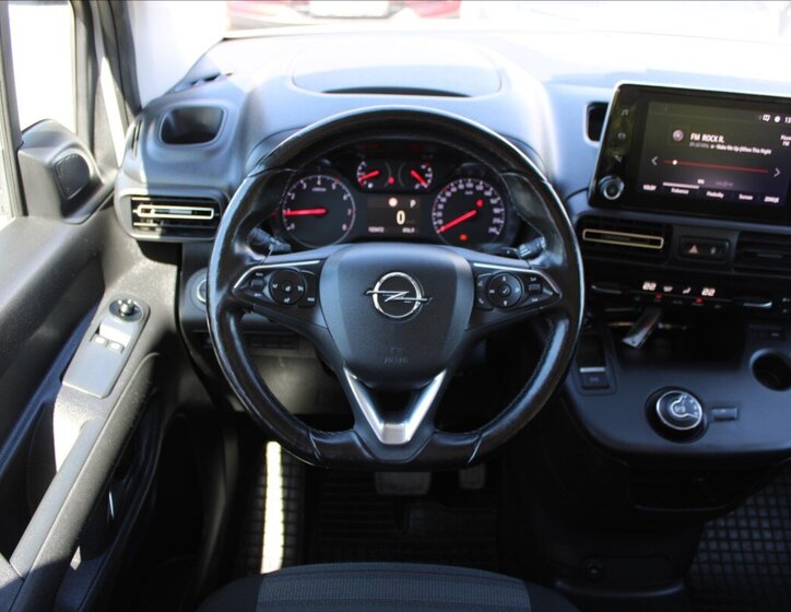 Opel Combo MPV 1,2 l 96 kw