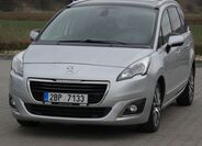 Peugeot 5008 2