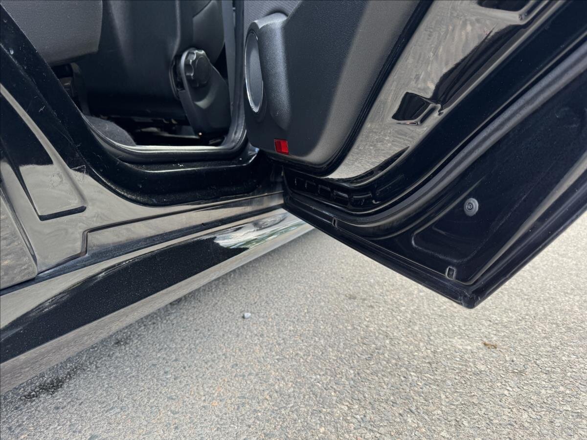 Mercedes-Benz Třídy B Hatchback 2,0 l 103 kw