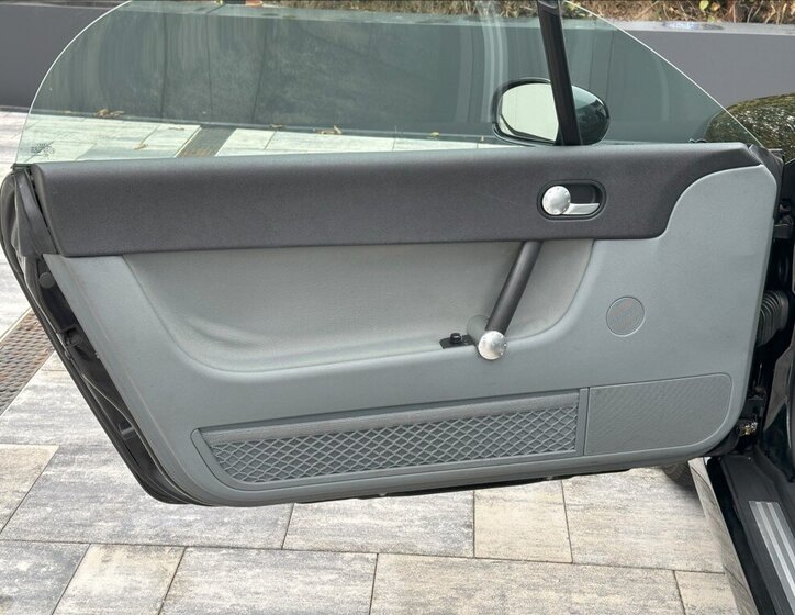 Audi TT Kabriolet 1,8 l 110 kw