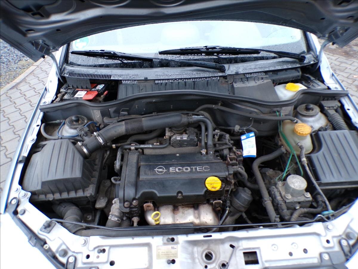 Opel Corsa Hatchback 1,2 l 59 kw