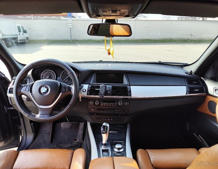 BMW X5 Kombi 0,0 173 kw