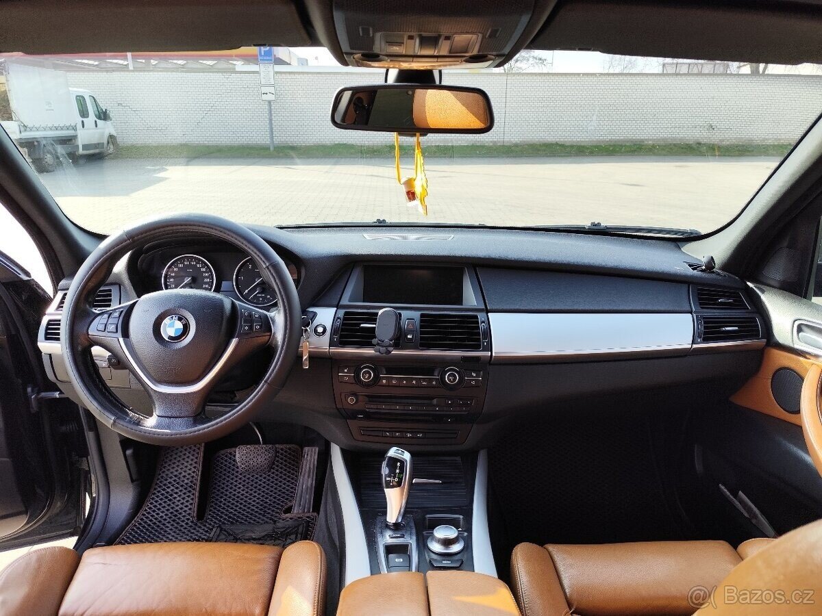 BMW X5 Kombi 0,0 173 kw