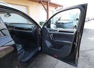 Volkswagen Touareg SUV / Terénní 3,0 l 180 kw