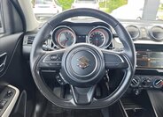 Suzuki Swift 17