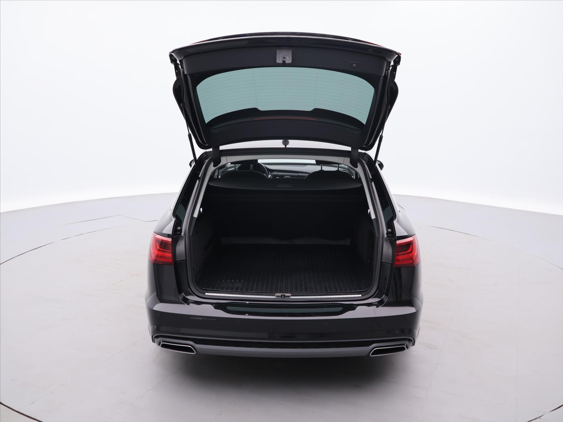 Audi A6 Kombi 2,0 l 140 kw