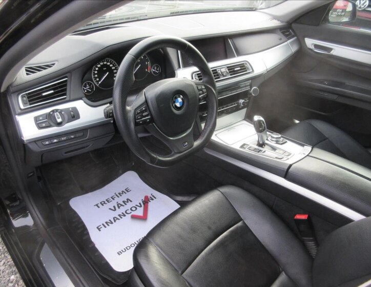 BMW Řada 7 6