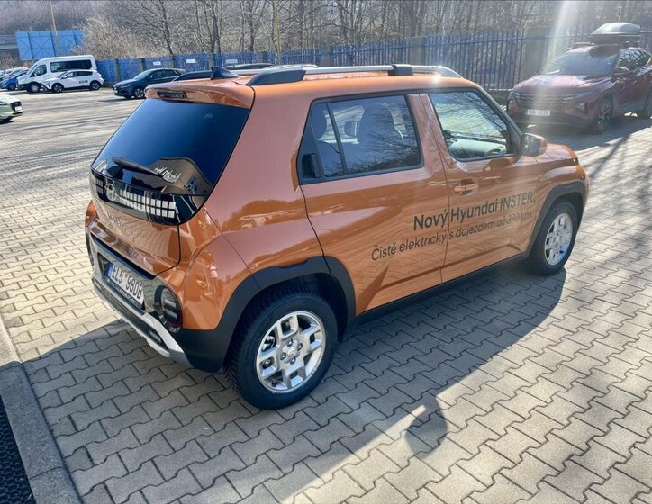 Hyundai Inster CUV / Crossover 0,0 85 kw