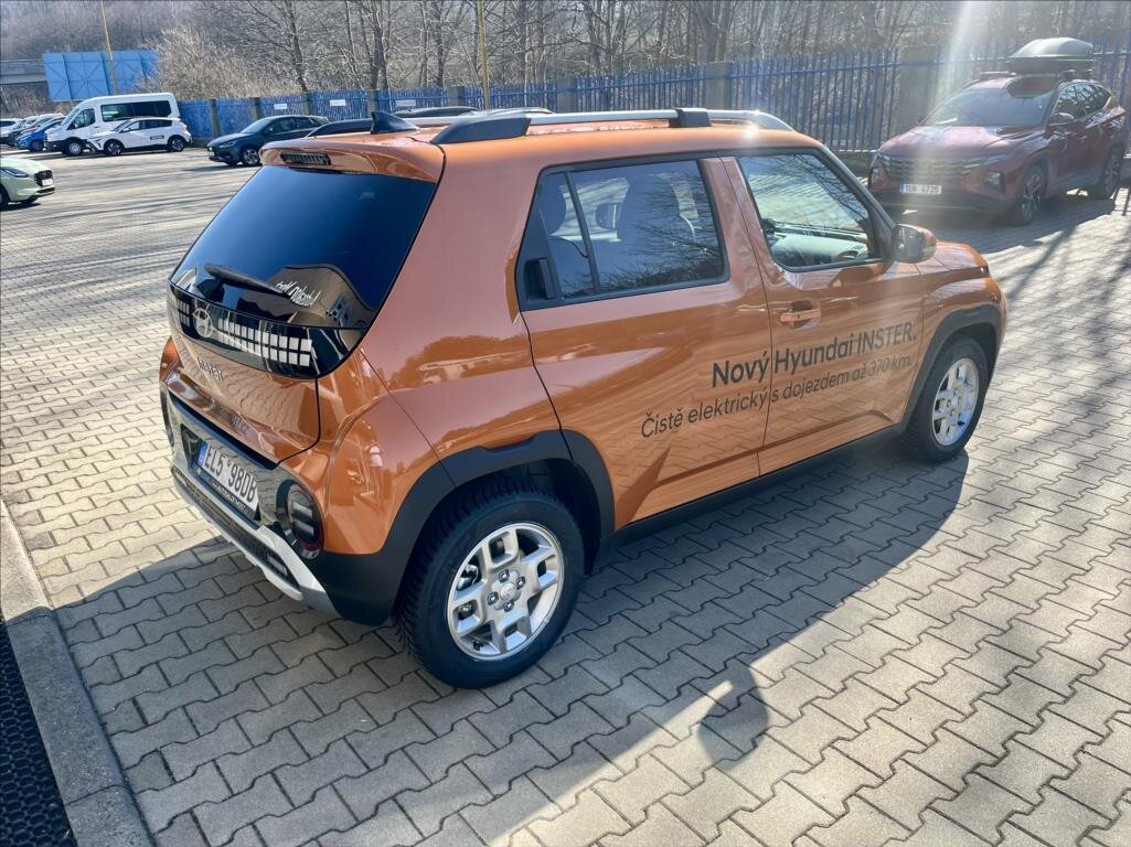 Hyundai Inster CUV / Crossover 0,0 85 kw