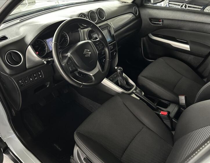 Suzuki Vitara 7