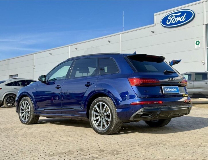 Audi Q7 SUV / Terénní 3,0 l 210 kw