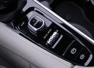 Volvo XC90 SUV / Terénní 2,0 l 165 kw