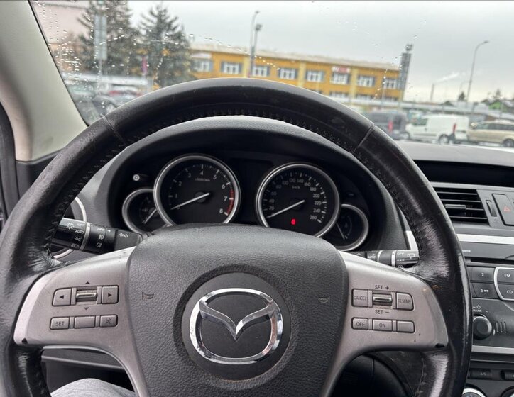 Mazda 6 12