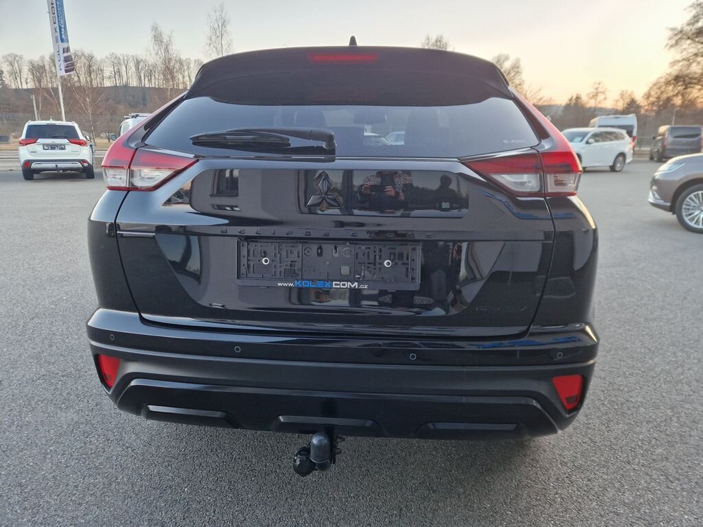 Mitsubishi Ostatní SUV / Terénní 2,4 l 138 kw