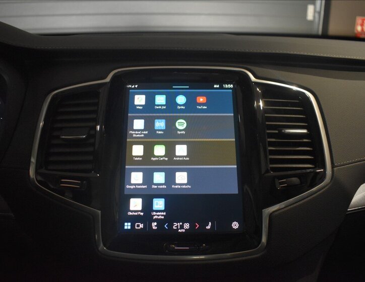 Volvo XC90 SUV / Terénní 2,0 l 173 kw