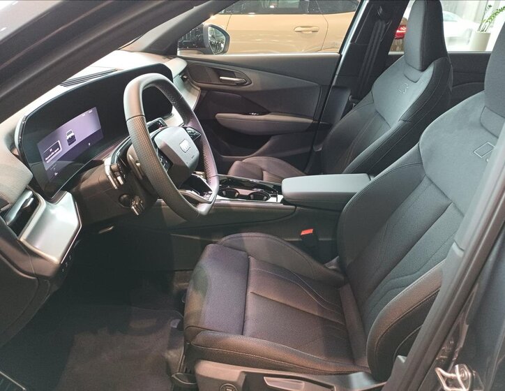 Audi Q3 SUV / Terénní 1,5 l 110 kw