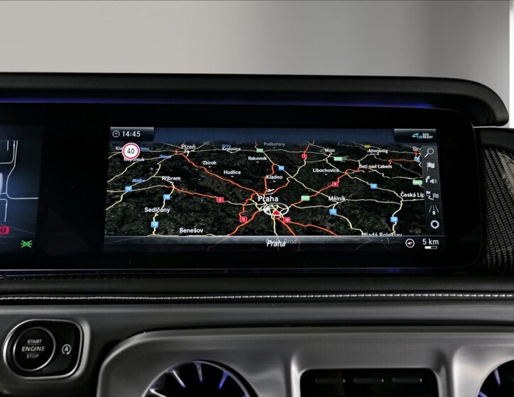 Mercedes-Benz Třídy G SUV / Terénní 4,0 l 430 kw