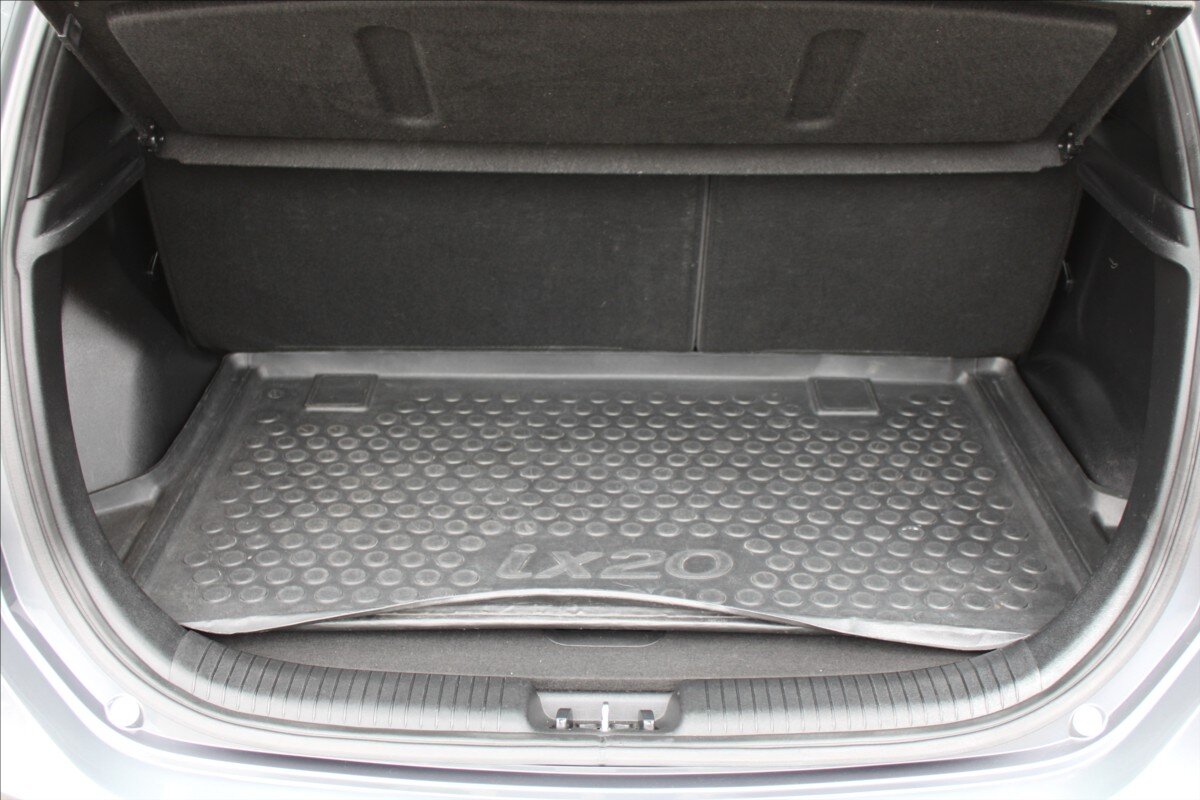 Hyundai ix20 Hatchback 1,4 l 66 kw