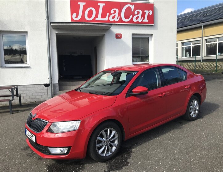 Škoda Octavia Sedan / Limuzína 2,0 l 110 kw