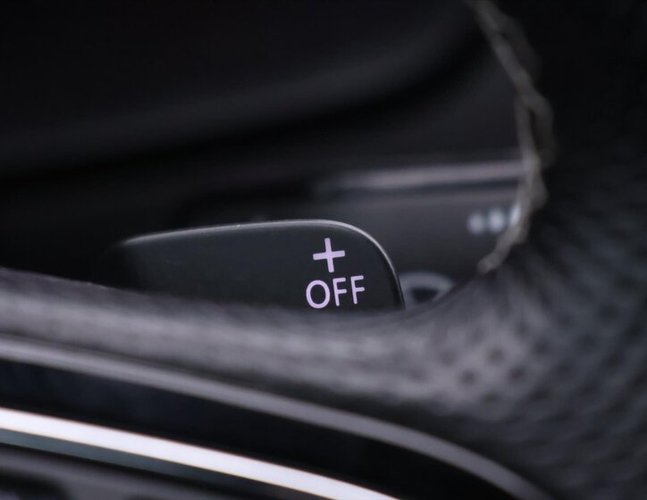 Škoda Karoq SUV / Terénní 1,5 l 110 kw