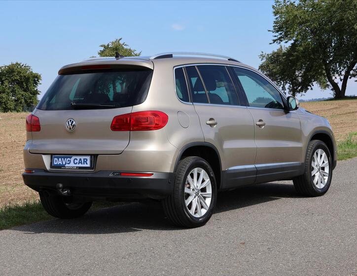 Volkswagen Tiguan 7