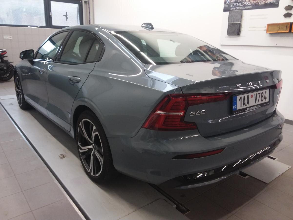 Volvo S60 Sedan 2,0 l 184 kw