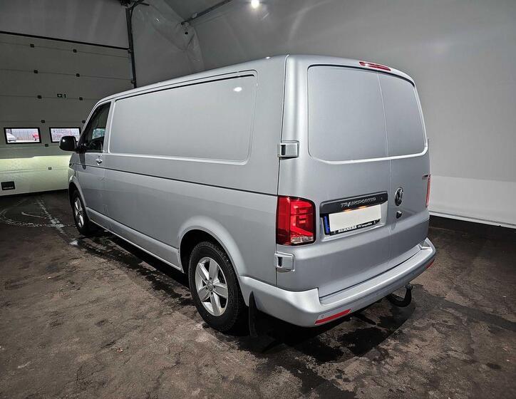 Volkswagen Transporter 2