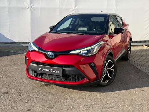 Toyota C-HR SUV / Terénní 1,8 l 72 kw