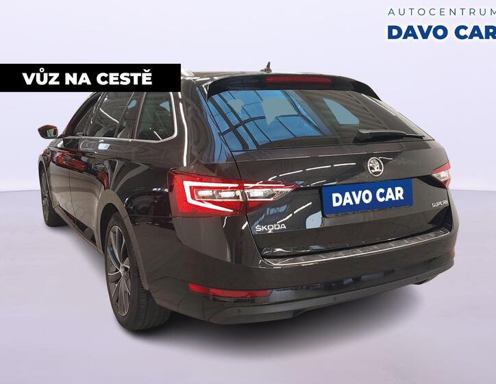 Škoda Superb 2