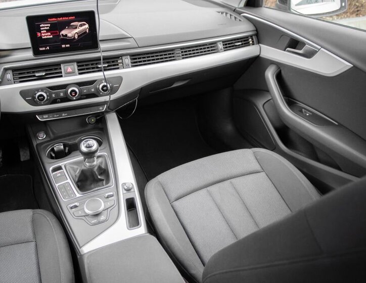 Audi A4 Kombi 2,0 l 110 kw