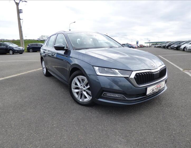 Škoda Octavia 1