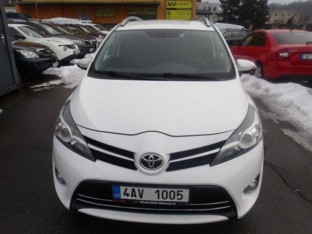 Toyota Verso MPV 1,6 l 82 kw