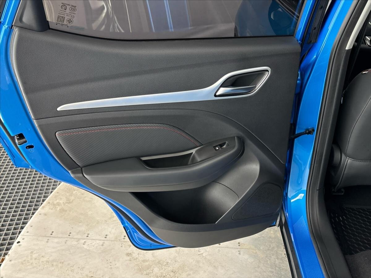 MG ZS SUV / Terénní 1,5 l 78 kw