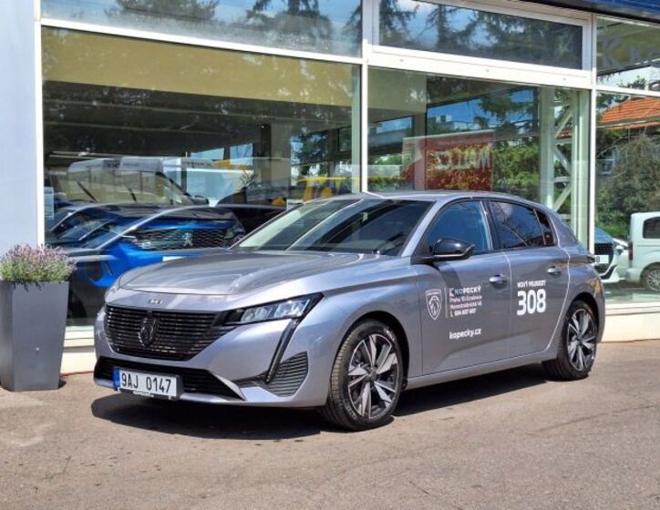 Peugeot 308 1