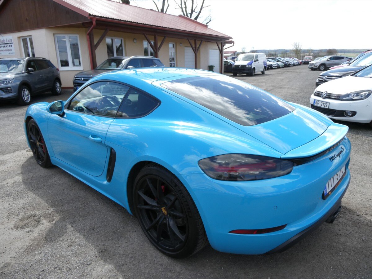 Porsche Cayman Kupé 2,5 l 257 kw
