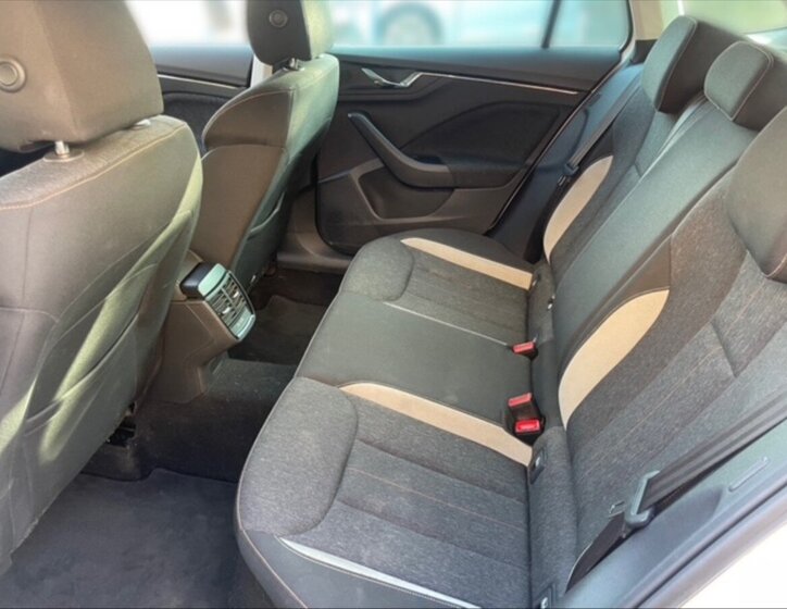 Škoda Scala Hatchback 999,0 81 kw