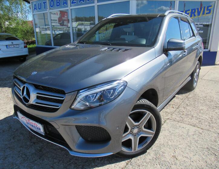 Mercedes-Benz GLE 2
