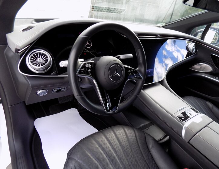 Mercedes-Benz EQS 14