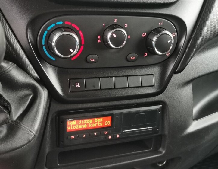 Iveco Daily Valník 3,0 l 132 kw