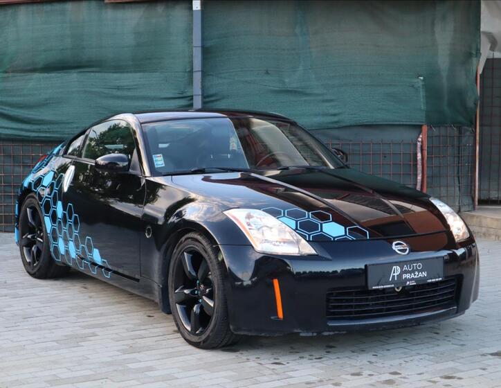 Nissan 350 Z 1