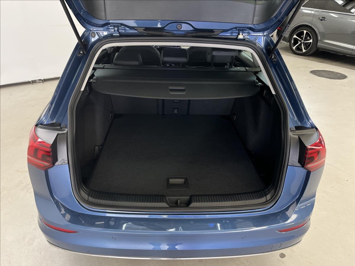 Volkswagen Golf Kombi 1,5 l 110 kw