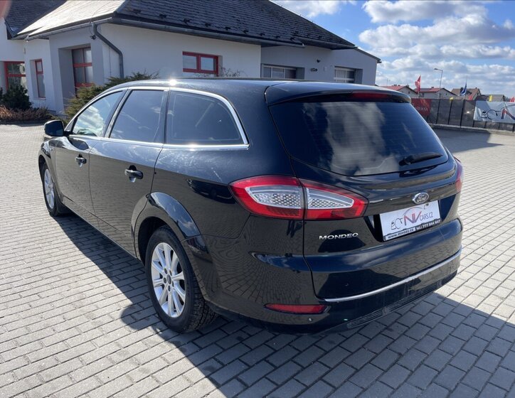 Ford Mondeo Kombi 2,0 l 103 kw